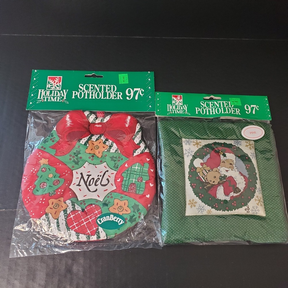 VTG Christmas Scented Potholder Pot Holders Cranberry Wreath, Pine Santa Claus